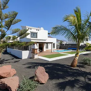 https://hipoclub-villas-aguamarina-5.in-canary-islands.com