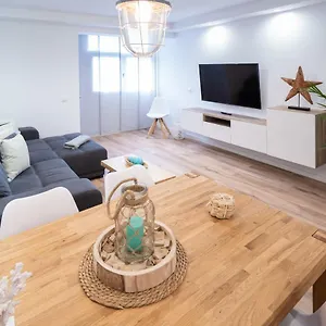 https://dona-apartment.in-canary-islands.com